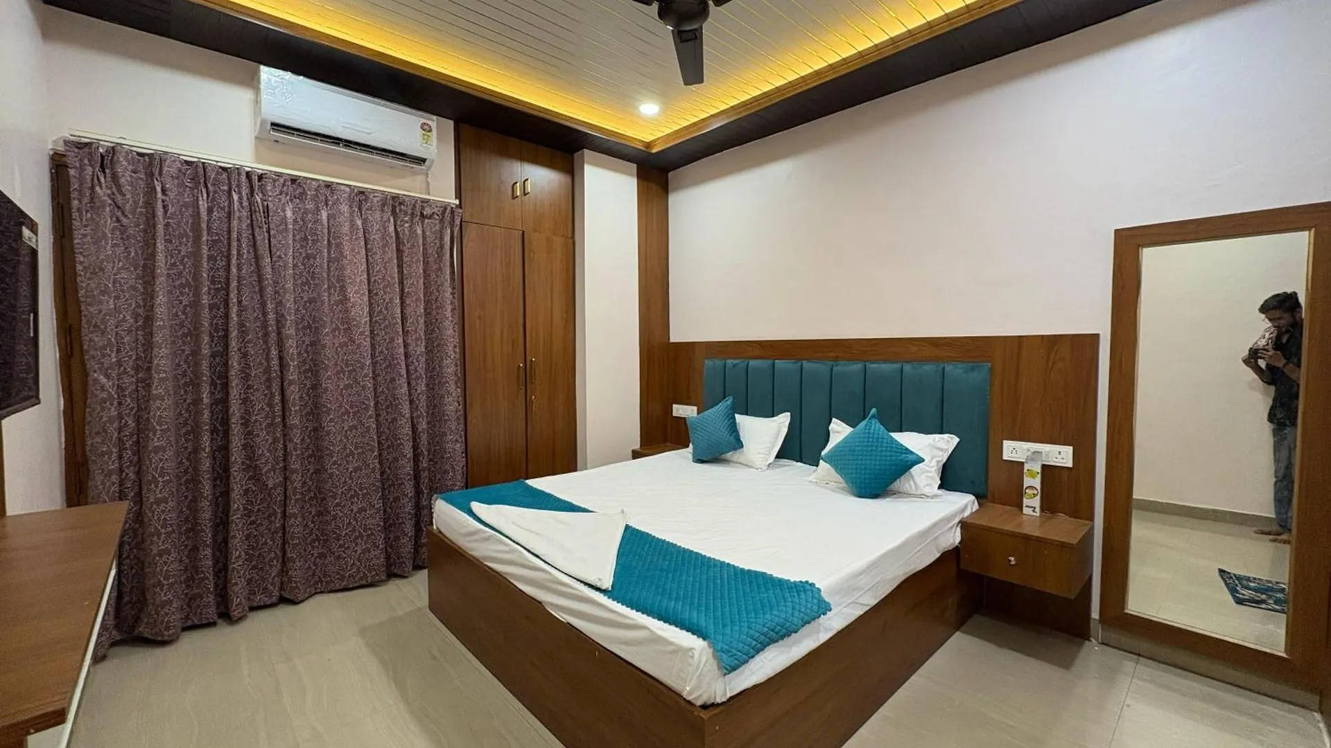 Pinaakii Homestay Varanasi
